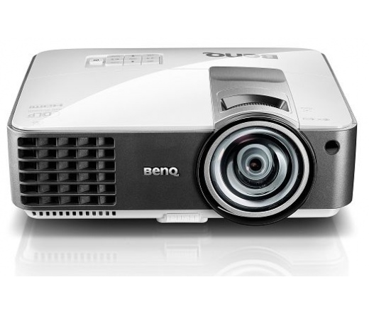 BenQ MX819ST projektor